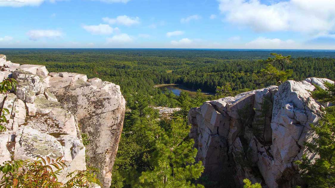 hiking tours ontario