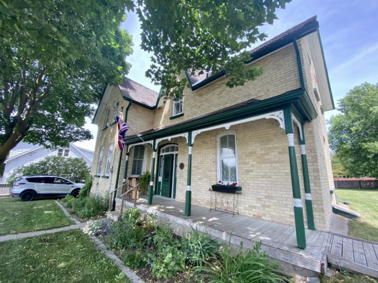 Appreciate the Life and Work of Lucy Maud Montgomery, Author of Anne of