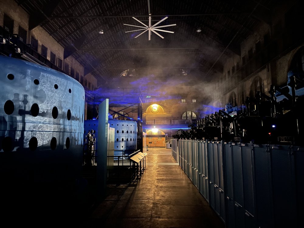 The Niagara Parks Power Station at Night 