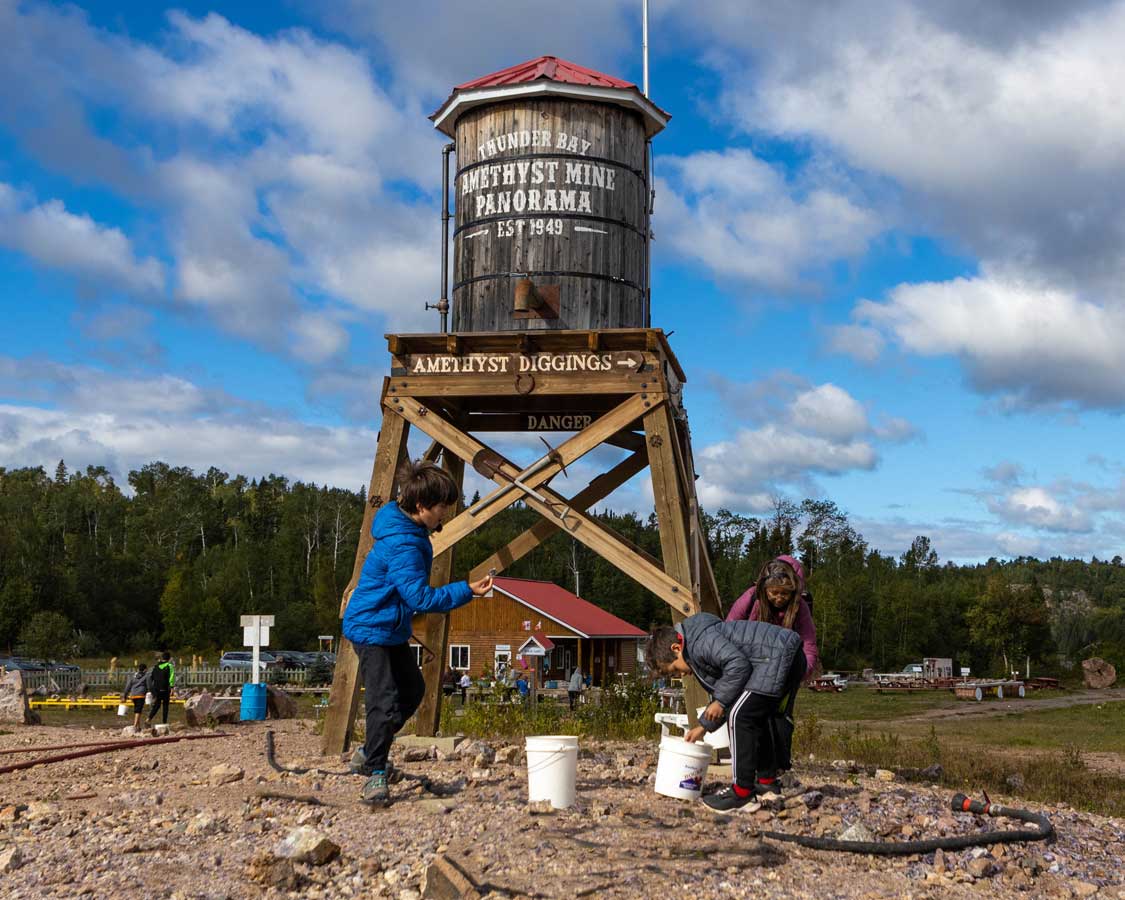 Finding The Best Amethyst in Thunder Bay Discover The Mines That Host